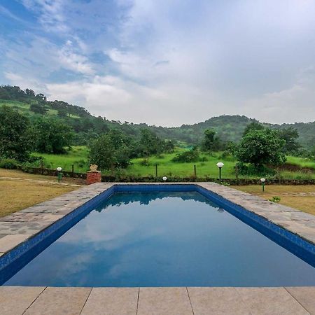 Stayvista'S Shivom Villa 2 - A Serene Escape With Views Of The Valley And Lake Lonavala Exterior photo