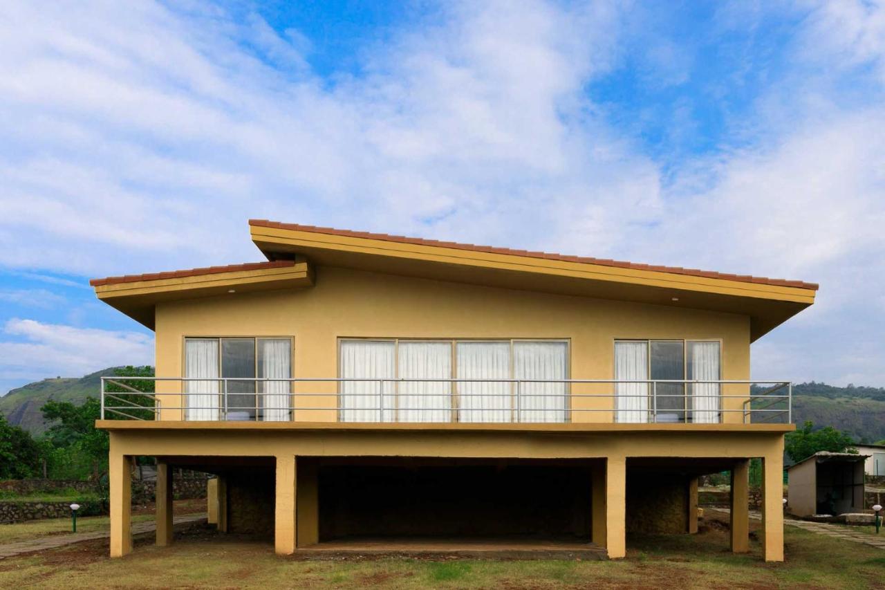 Stayvista'S Shivom Villa 2 - A Serene Escape With Views Of The Valley And Lake Lonavala Exterior photo